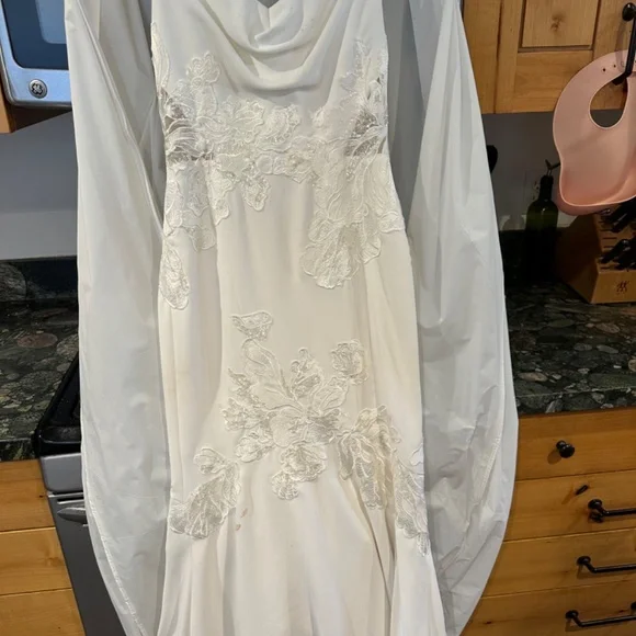 Casablanca Wedding Dress - Le Blanc LE102 Lilou - Picture 15 of 16